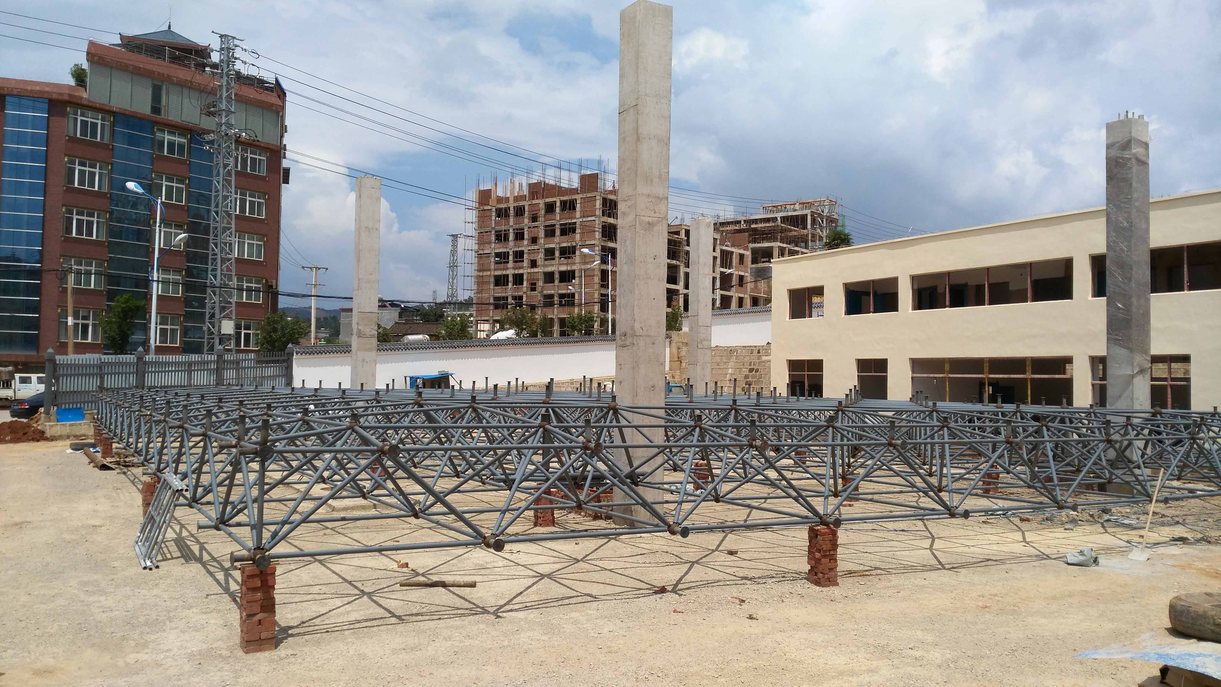 龙海小型加油站网架